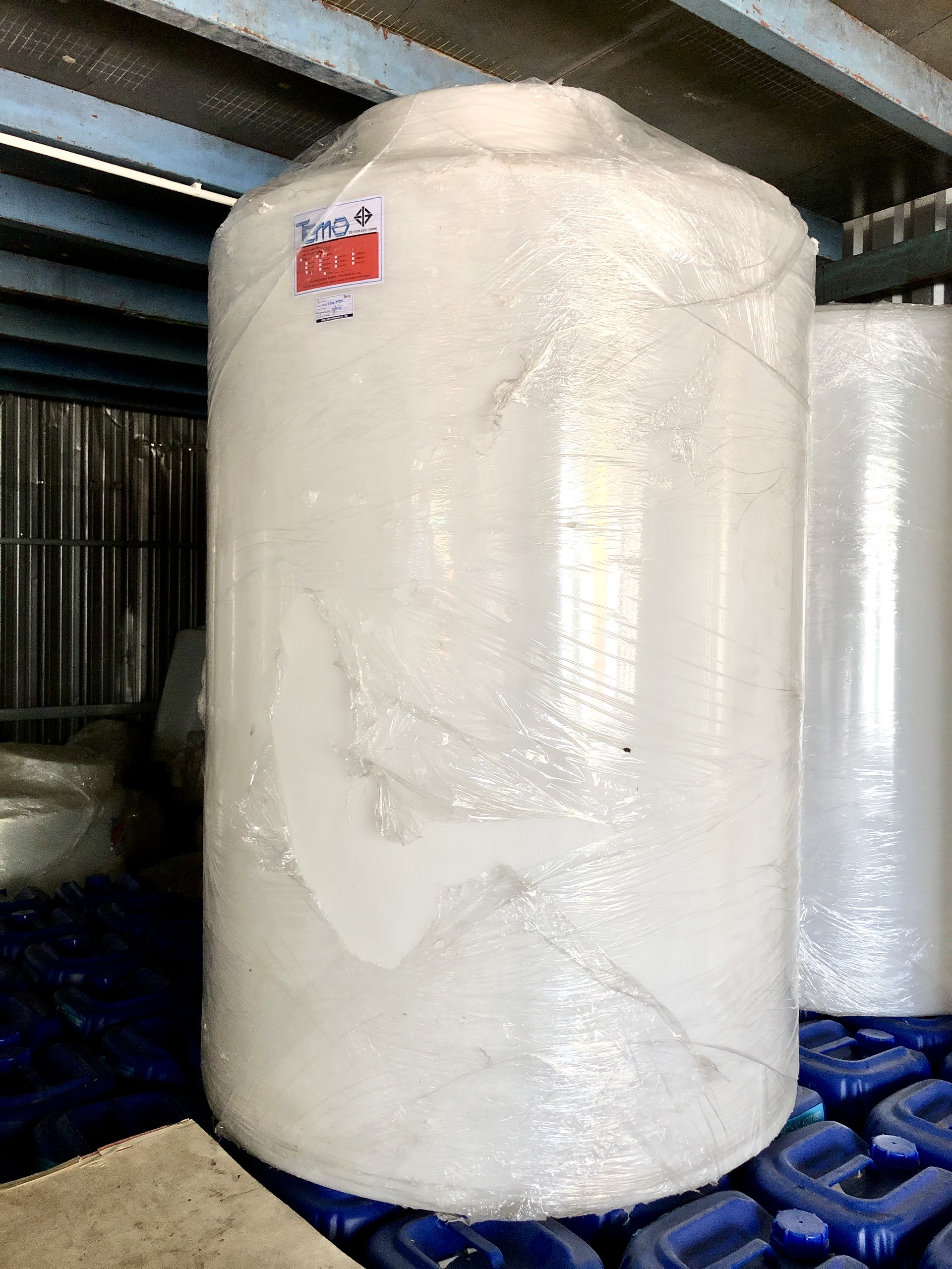 Bồn chứa hóa chất 1000 lít Tema/Pakco Thái Lan