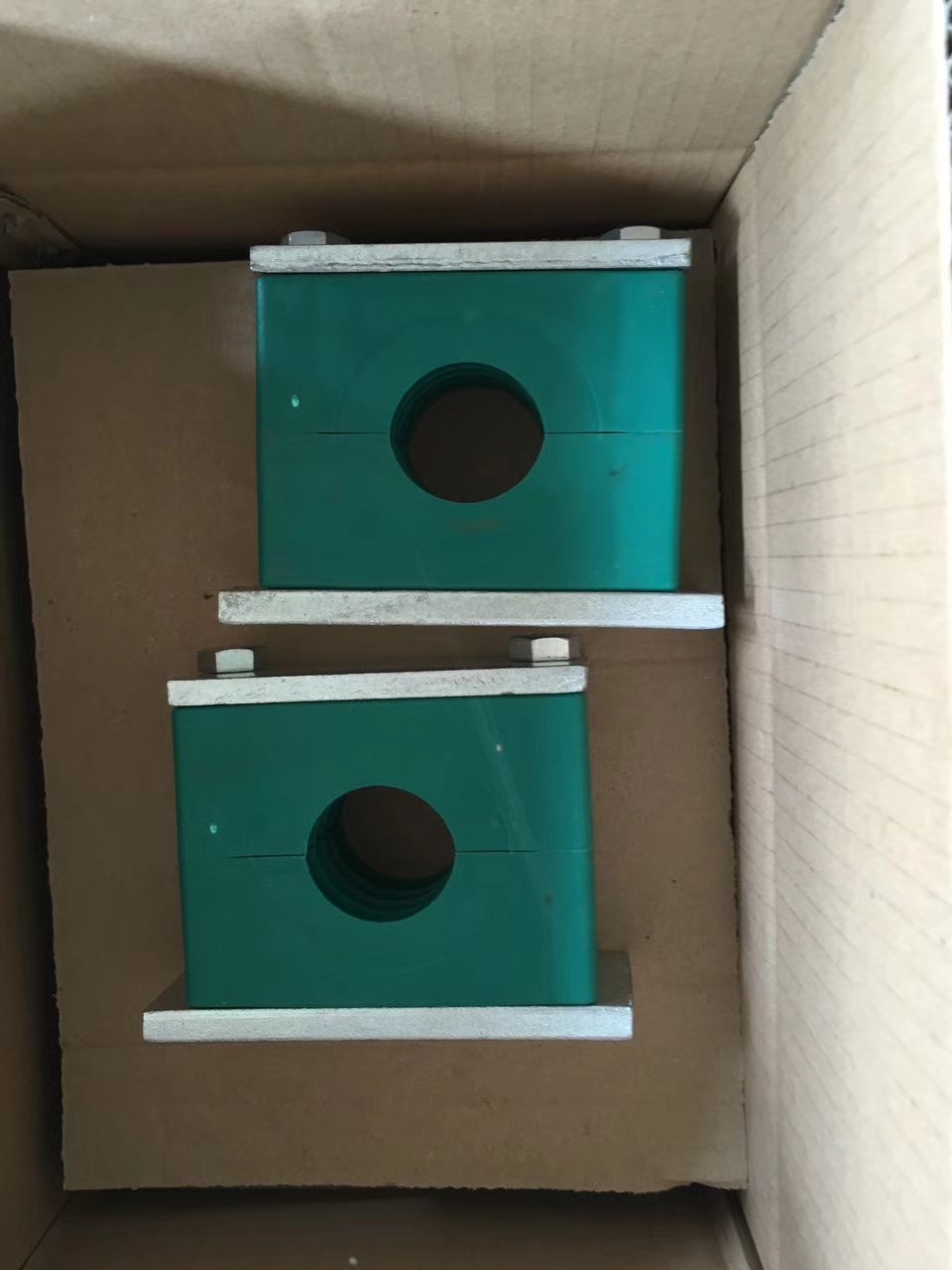 Kẹp ống thủy lực, Cùm treo omega,, Kẹp đỡ ống, Cùm treo ống inox, Cùm cổ dê