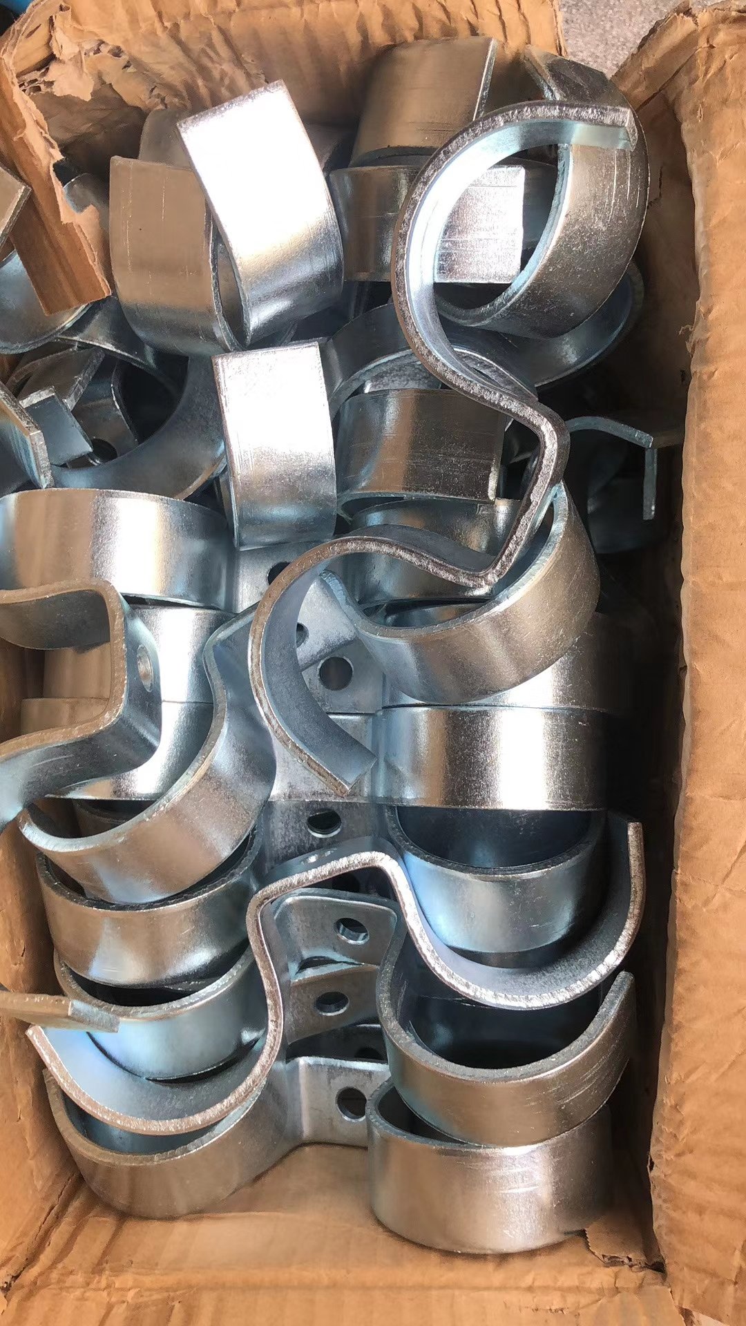 Kẹp ống thủy lực, kẹp ống, Cùm ống, cùm ống thủy lực, Bán kẹp ống thủy lưc, Giá kẹp ống thủy lực, Kẹp ống thủy lực Nhựa loại Nặng, kẹp ống đơn, kẹp ống kép (Copy 1)