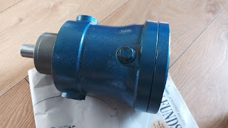 Bơm thủy lực, bơm thủy lực piston, bơm thủy lực bánh răng, bơm thủy lực cánh gạt, bán bơm thủy lực, bơm bánh răng,