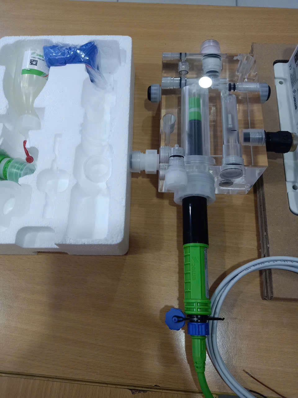 Máy đo và kiểm soát Độ Đục (NTU) và Clo tự động trong nước