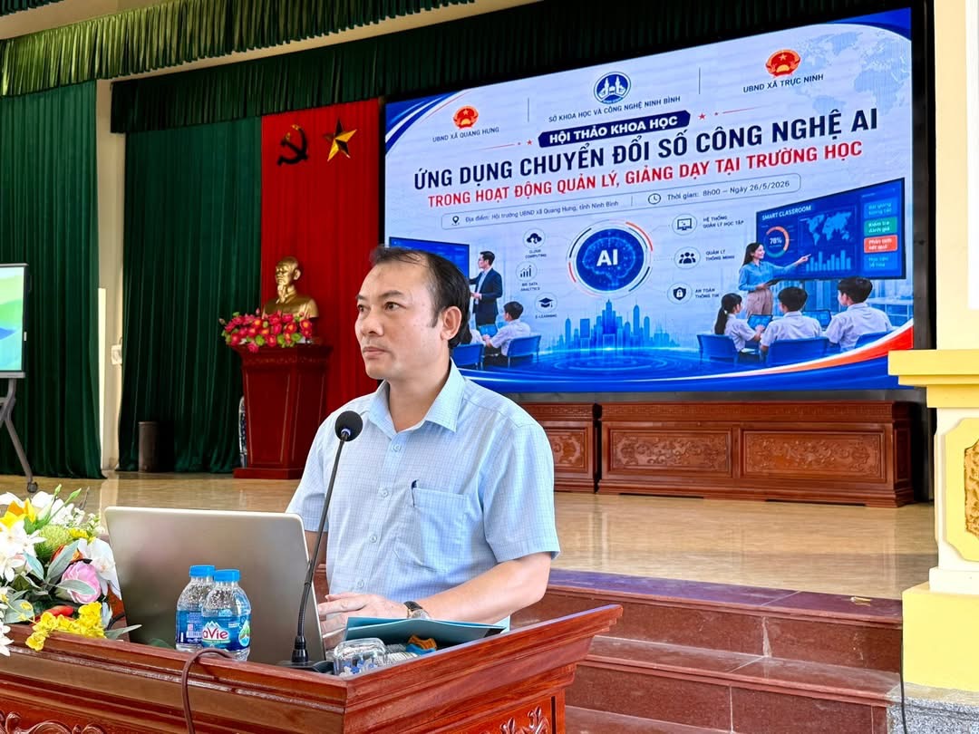 Hội thảo “Ứng dụng chuyển đổi số, công nghệ AI trong hoạt động quản lý, giảng dạy tại trường học”