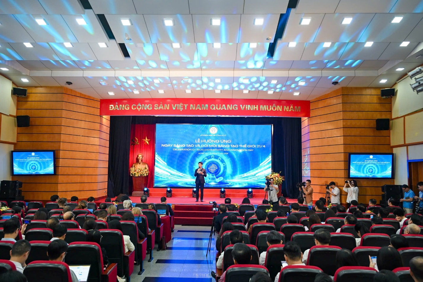 Đổi mới sáng tạo là con đường tất yếu của phát triển