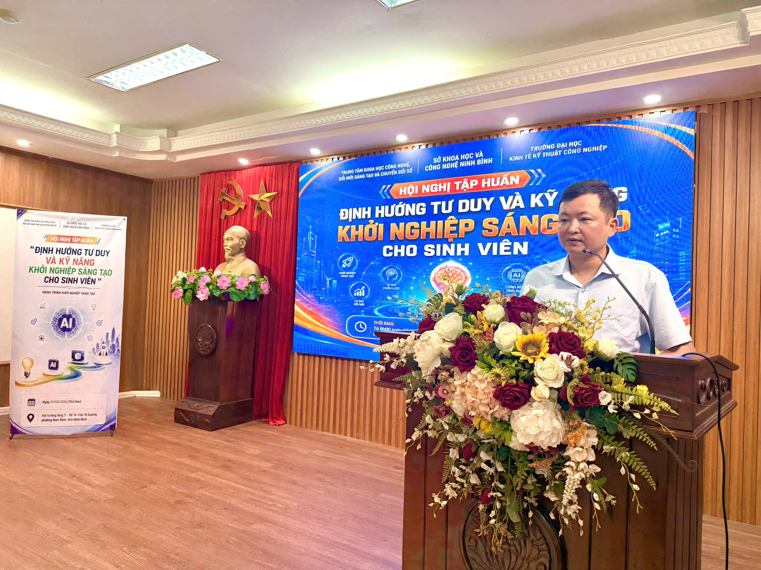 Hội nghị tập huấn “Định hướng tư duy và kỹ năng khởi nghiệp sáng tạo cho sinh viên”