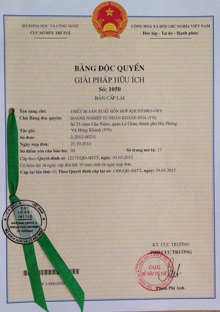 Công nghệ điện phân nước lấy Hidro và oxy hợp chất để tiết kiệm xăng cho ô tô = 30%