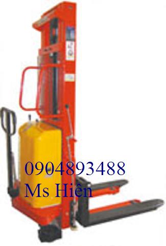 Xe nâng bán tự động Đài Loan