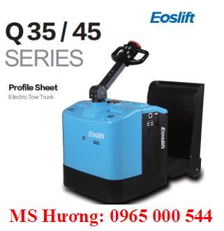 Xe nâng điện cũ đứng lại