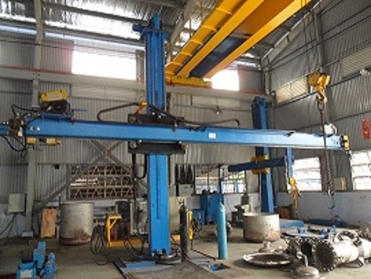 Máy hàn cần cột HJ2530
