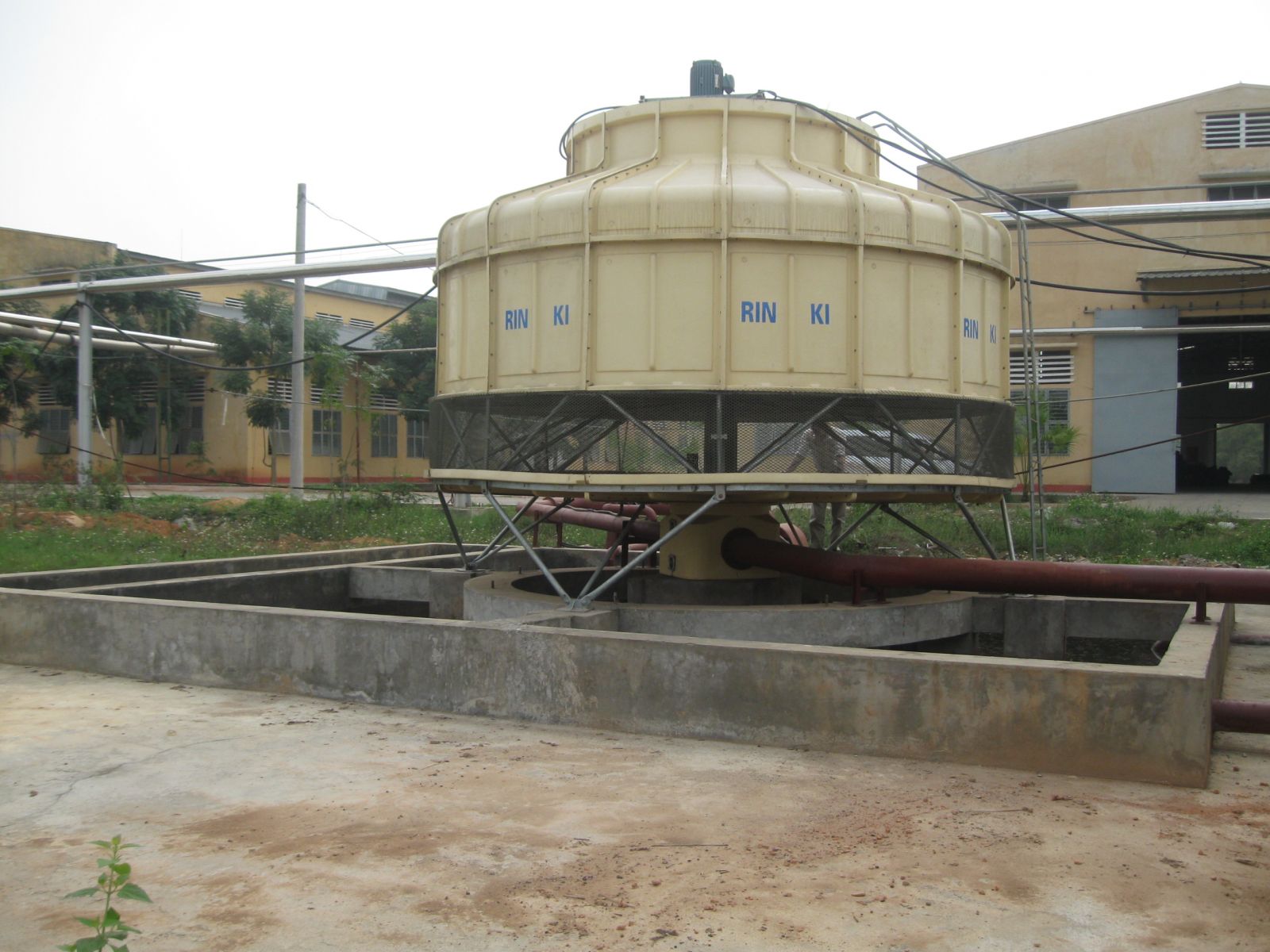 Th&aacute;p giải nhiệt FRK 200T