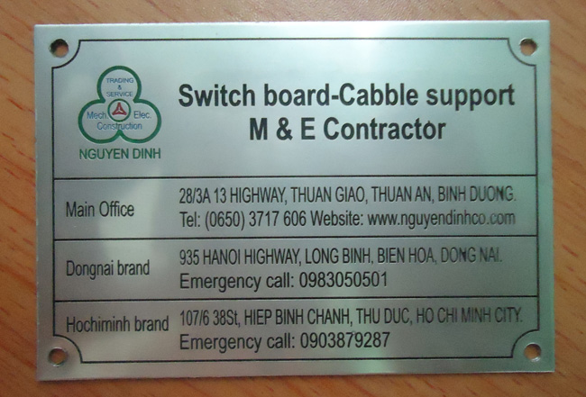 Làm biển tên công ty bằng kim loại, nhựa - Toàn quốc