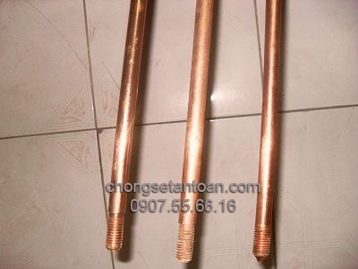 Cọc ti&ecirc;́p địa th&eacute;p mạ đồng