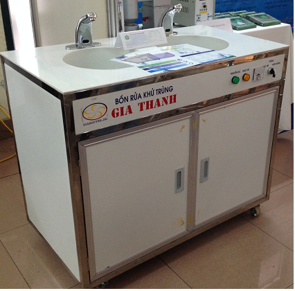 bồn rửa và khử trùng dụng cụ thiết bị y tế Gia Thanh