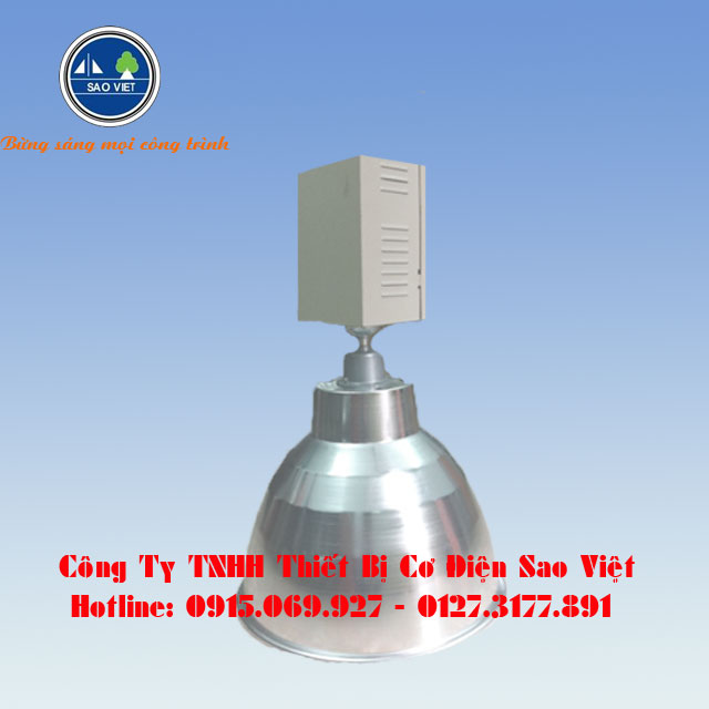 Đ&egrave;n nh&agrave; xưởng HBL D420