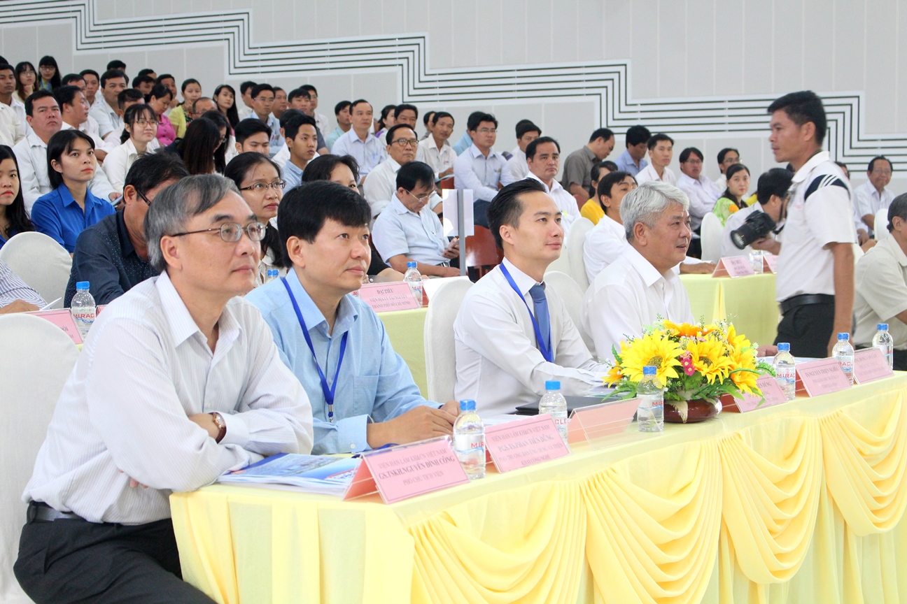 Hội thảo Khoa học &ldquo;Ứng dụng c&aacute;c quy tr&igrave;nh c&ocirc;ng nghệ v&agrave; c&aacute;c chế phẩm c&oacute; hoạt t&iacute;nh sinh học để nu&ocirc;i t&ocirc;m v&agrave; sản xuất hữu cơ&rdquo;