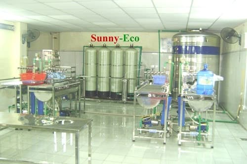 Hệ thống lọc nước nano đ&oacute;ng b&igrave;nh v&agrave; chai D20HS-BC