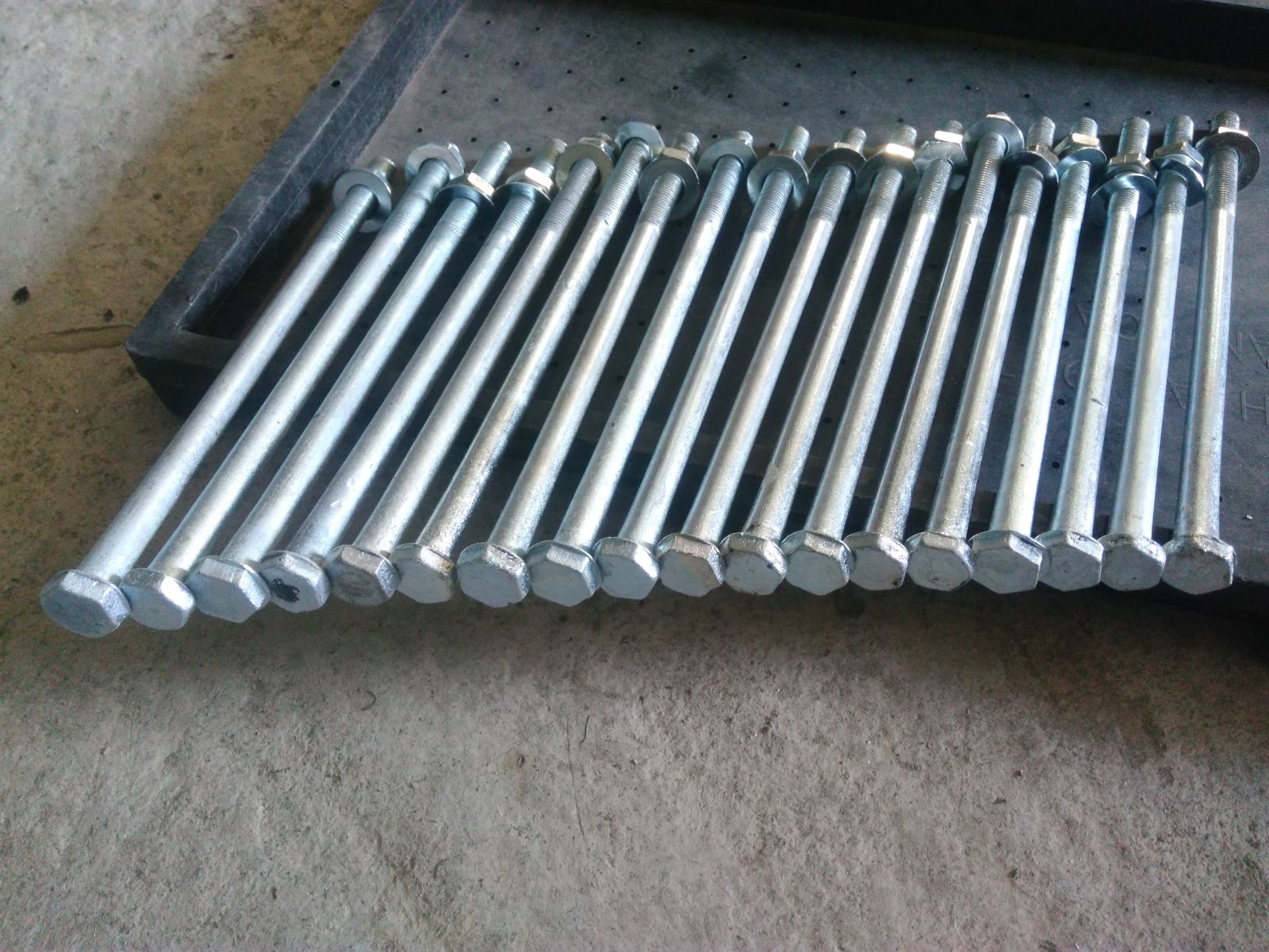 Cung cấp Bulong đầu lục giác