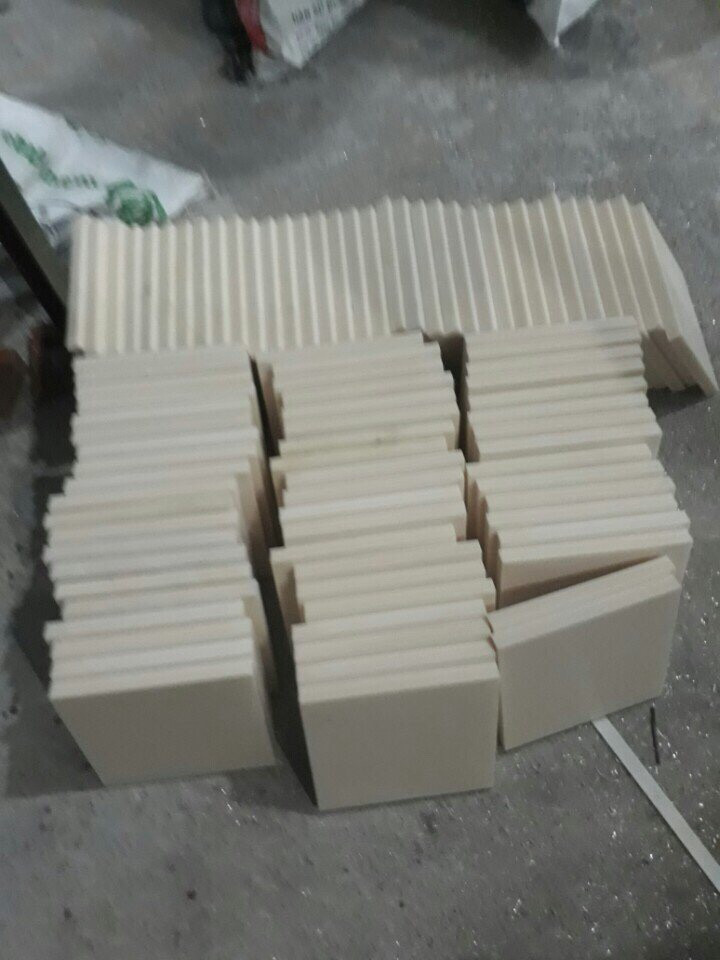 B&aacute;n lẻ, cắt lẻ nhựa POM tấm gi&aacute; rẻ.