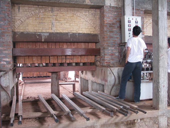 Đồng hồ đo v&agrave; hiển thị nhiệt độ l&ograve; nung