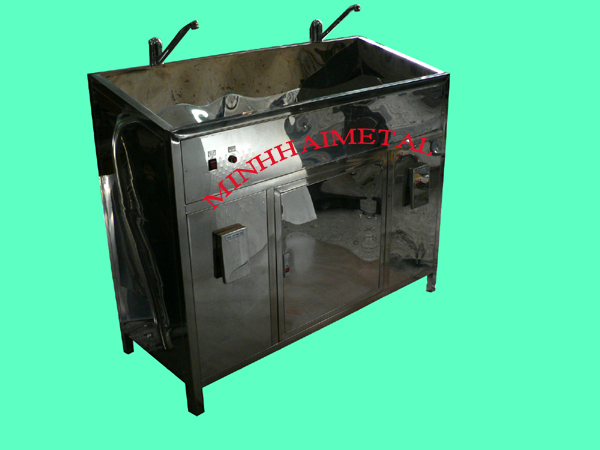 Bồn rửa tay vô trùng hai vòi