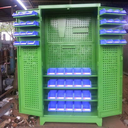 Tủ treo dụng cụ HT- RDWG-A