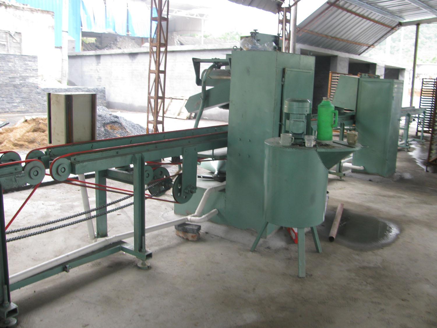 Dây chuyền sản xuất ngói không nung xi măng màu SM20