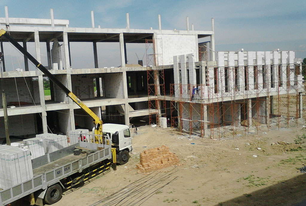 Sử dụng vật liệu x&acirc;y kh&ocirc;ng nung trong x&acirc;y dựng g&oacute;p phần giảm t&aacute;c động m&ocirc;i trường