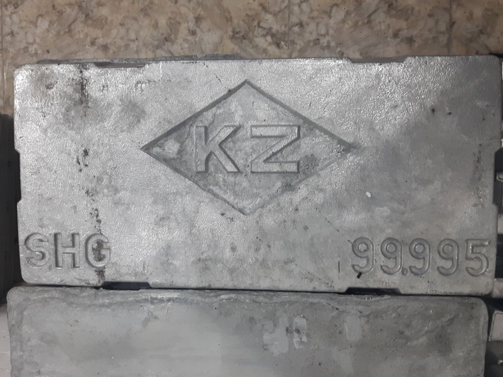 Kẽm thỏi nguy&ecirc;n chất mạ nh&uacute;ng n&oacute;ng v&agrave; mạ điện ph&acirc;n